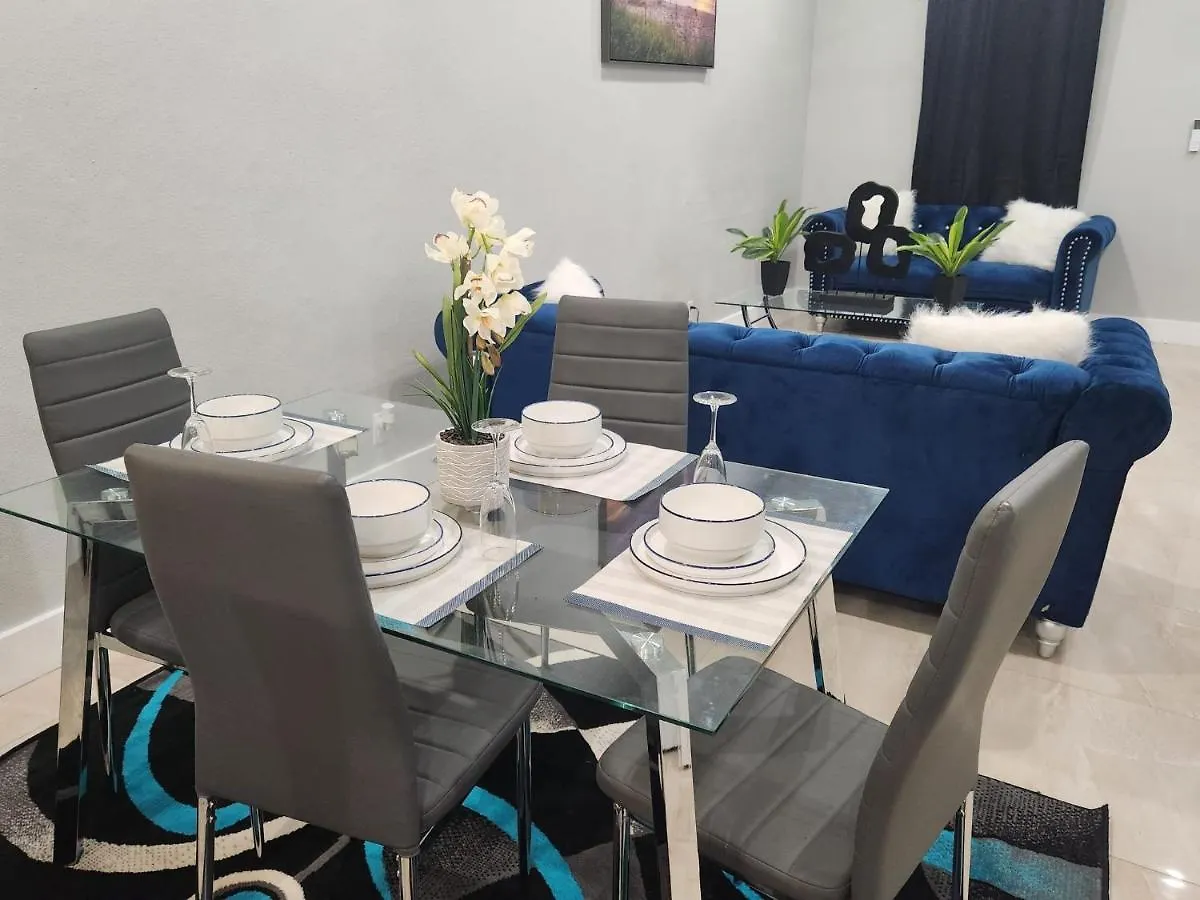 The Hide Away Apartment Nassau